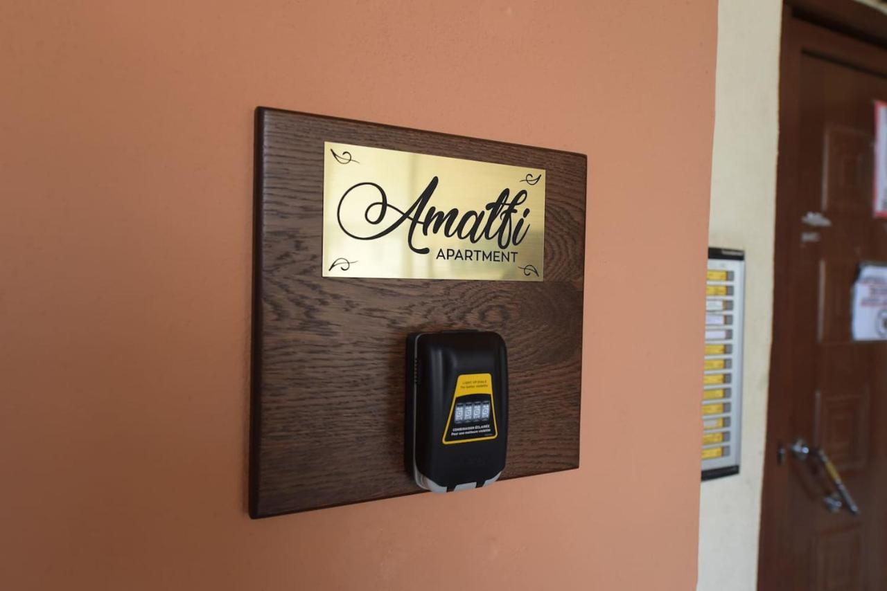 Amalfi Luxury Apartment Комотини Экстерьер фото